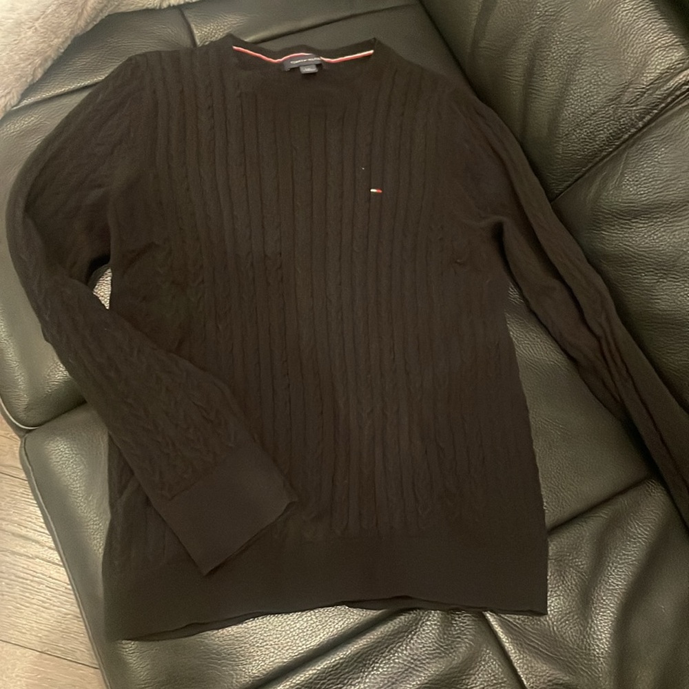 Tommy Hilfiger Long-Sleeve Cable Knit Sweater Black Logo - Picture 3 of 7